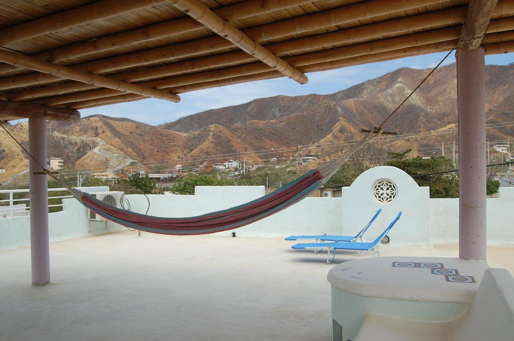 Отель Casa Bella Mya Таганга Экстерьер фото